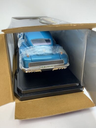 商品画像：DIE CAST METAL collection 1/18 1948 TUCKER 6