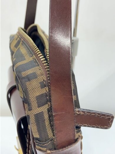 商品画像：FENDI フェンディ ショルダーバッグ/ナイロン 9