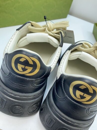 商品画像：GUCCI グッチ　ローカットスニーカー/35.5/BLK/684911 8