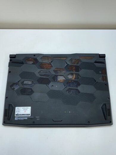 商品画像：ノートPC/GeForce/Core i7/32GB/2024年// 3