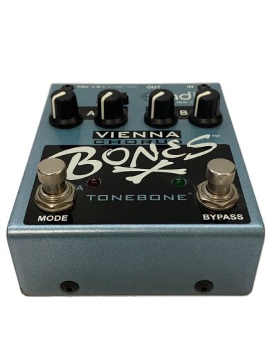商品画像：BONES VIENNA CHORUS エフェクター/BONES VIENNA CHORUS 1