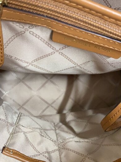 画像：MICHAEL KORSリュック/--/30S7GEZB1B6