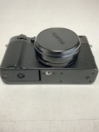 商品画像：コンパクトデジタルカメラ/X100VI 4