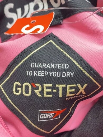 商品画像：22SS/GORE-TEX Reversible Polartec Lined Jacket/M/ナイロン/PNK// 5