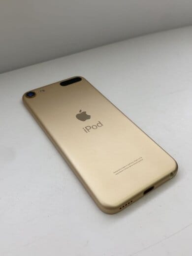 商品画像：ポータブルメモリープレーヤー iPod touch MVHT2J/A [ゴールド] A2178 3