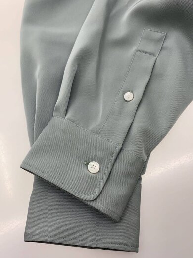商品画像：長袖シャツ/3/--/GRN/無地/136300001/COLD DRY/ロングスリーブシャツ 5