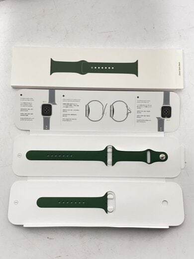 商品画像：Apple Watch Series 7 GPSモデル 45mm [グリーン] MKN73J/A 4