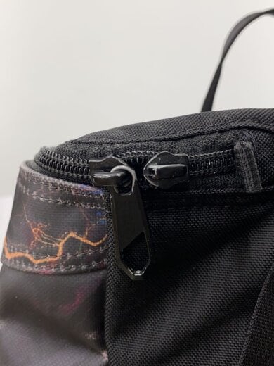 商品画像：リュック/--/BLK/NM82256/角スレ有 7