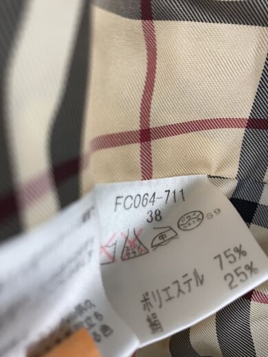 画像：BURBERRY LONDONキルティングジャケット/38/--/BEG全体的にシミ、汚れ有/5