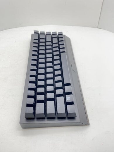 商品画像：ゲーミングキーボード// 3