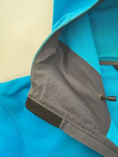商品画像：Gamma LT Hoody/M/ナイロン/ブルー/12275-70771/襟汚れ有 9