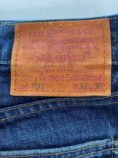 画像：Levi’s702/復刻/BIG E/赤耳/シンチバック/ストレートパンツ/33/デニム/IDG4