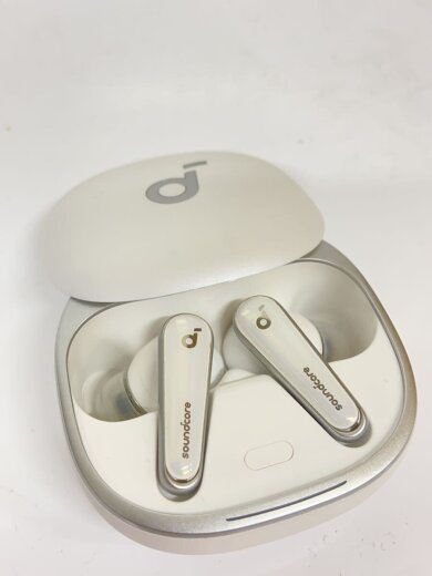 商品画像：Bluetoothワイヤレスイヤホン Soundcore Liberty 4 A3953N21// 2