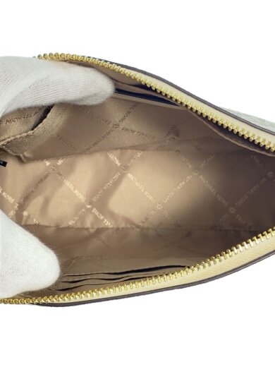 画像：MICHAEL KORSショルダーバッグ/--/WHT/総柄/PA-22106