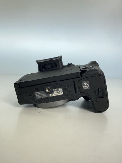 商品画像：ミラーレスデジタルカメラ/EOS R10 4