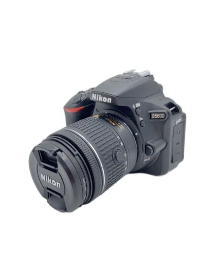 商品画像：デジタル一眼カメラ D5600 18-55 VR レンズキット 1