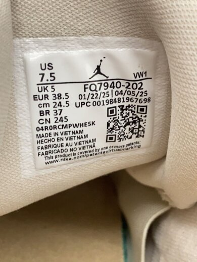 商品画像：ローカットスニーカー/24.5cm/BEG/FQ7940-202 5