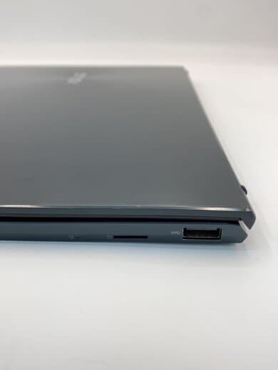 商品画像：ノートPC/その他/Core i5/8GB/2021年/UX325JA// 4