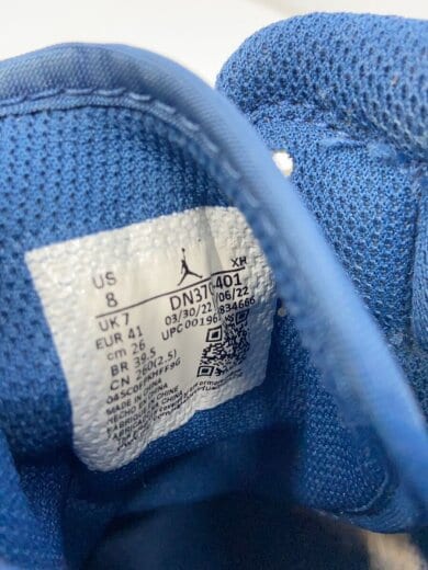 商品画像：AIR JORDAN 1 MID SE_エア ジョーダン 1 ミッド SE/26cm/WHT// 5