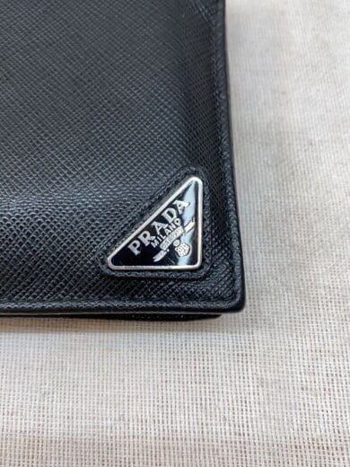 商品画像：2つ折り財布/レザー/BLK/メンズ/2MO738 3