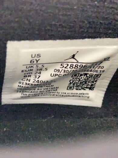 商品画像：AIR JORDAN 11 RETRO LOW_エア ジョーダン 11 レトロ ロー/24cm/WHT 5