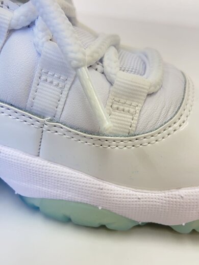 商品画像：AIR JORDAN 11 RETRO LOW_エア ジョーダン 11 レトロ ロー/24cm/WHT 8