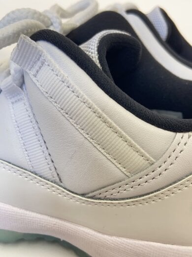 商品画像：AIR JORDAN 11 RETRO LOW_エア ジョーダン 11 レトロ ロー/24cm/WHT 9