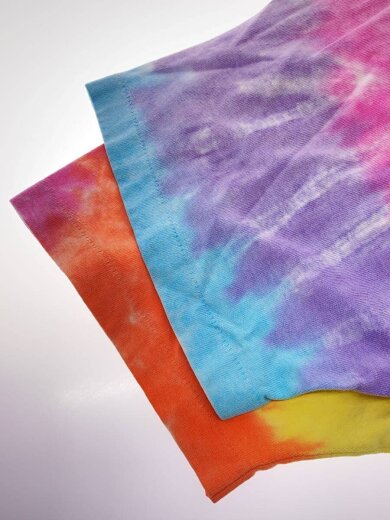 商品画像：Tシャツ/XL/コットン/マルチカラー/総柄/破れ有 4