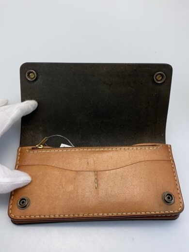 商品画像：トラッカーウォレット/コンチョ/長財布/レザー/BLK/無地/メンズ 3