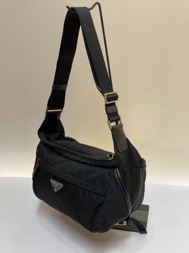 商品画像：ナイロン ショルダーバッグ/ブラック/2VH994/MADE IN ITALY 2