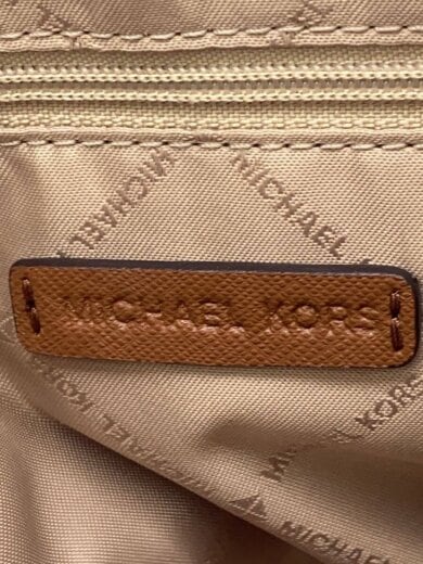 商品画像：ショルダーバッグ/レザー/WHT/総柄/35T9GTVC2B 5