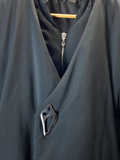 画像：NAMACHEKO18AW/ASSYMETRIC BARBARA JACKET/ダウンジャケット/M/ブラック/無地//6