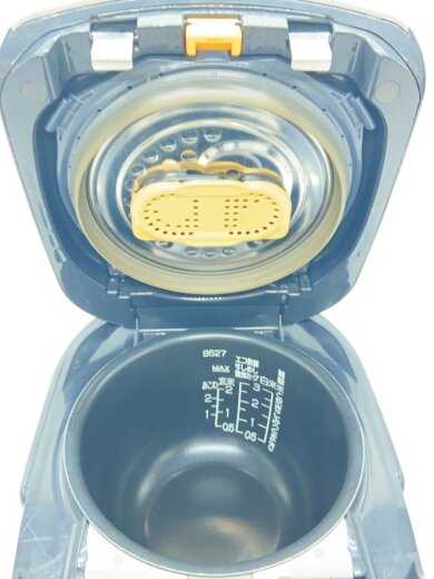 商品画像：炊飯器 NP-RZ05-BA// 6