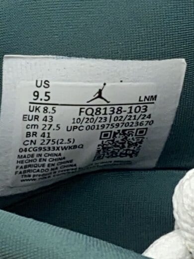 商品画像：AIR JORDAN 4 RETRO_エア ジョーダン 4 レトロ/27.5cm/WHT 5