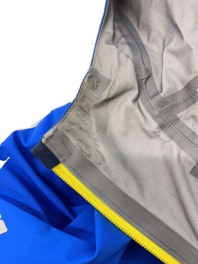 商品画像：コスミック パーカ/M/ナイロン/BLU 6