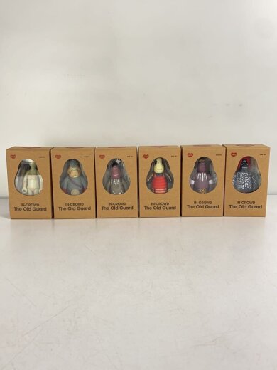 商品画像：IN-CROWD THE OLD GUARD/6体/フィギュア 2