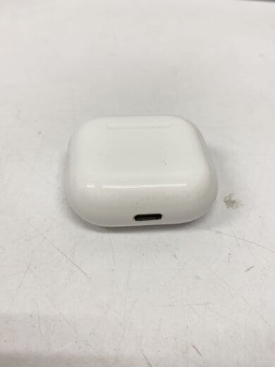 商品画像：イヤホン AirPods 4 MXP63J/A// 4