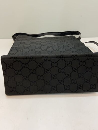 商品画像：GUCCI/ショルダーバッグ/ナイロン/ブラッ/ク002 1043 4