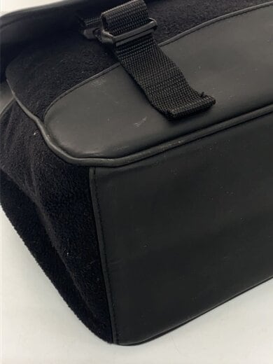 商品画像：フリースメッセンジャーバッグ/ブラック 7