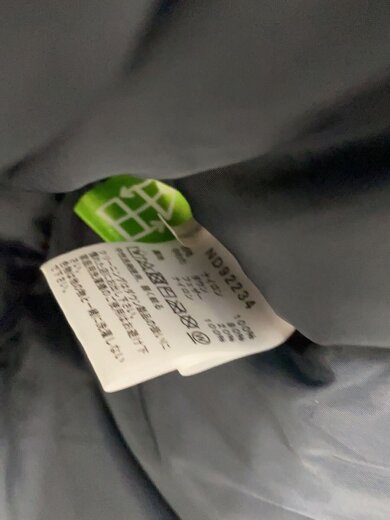 商品画像：NUPTSE JACKET_ヌプシジャケット/M/ナイロン/GRY 4