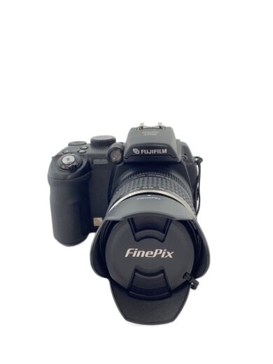 コンパクトデジタルカメラ