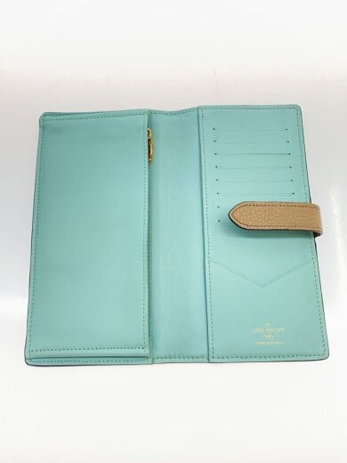 商品画像：LVヴェルティカル・ウォレット_トリヨン/レザー/CRM/無地/レディース// 7