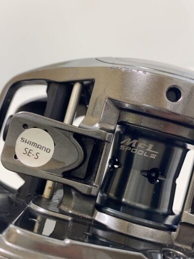 商品画像：04114 ベイトリール/釣り・フィッシング用品/タックル/20メタニウム/HG 右/04114/シマノ/シルバー 6