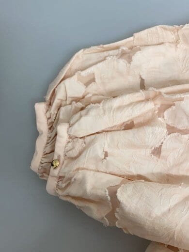 商品画像：ブルームカットジャガード/フリルネックギャザー/長袖ワンピース/36/11-06-31-06833 5