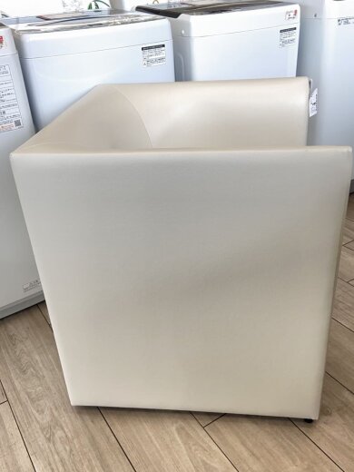 商品画像：チェアその他/フェイクレザー/WHT/LKN-125D-W9 2