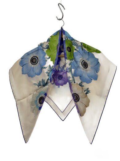 商品画像：スカーフ/シルク/ベージュ/レディース/フローラル 1