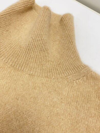 商品画像：cashmere turtle knit/O/カシミア/BEG/無地/20-080-HL-8 6