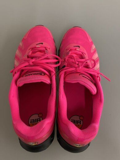 商品画像：ローカットスニーカー_FQ7860-600/26.5cm/PNK 3