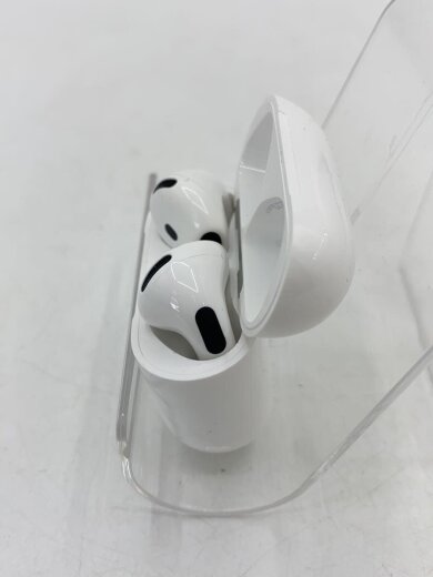 商品画像：イヤホン AirPods 4 MXP63J/A 2