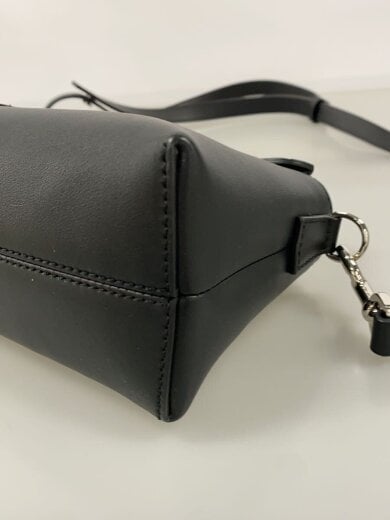 画像：FENDIショルダーバッグ/レザー/BLK/8BL145//5